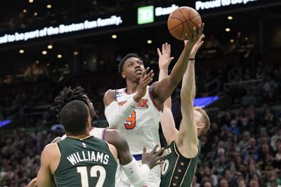 Los Knicks de Nueva York superan en doble tiempo extra a Celtics de Boston