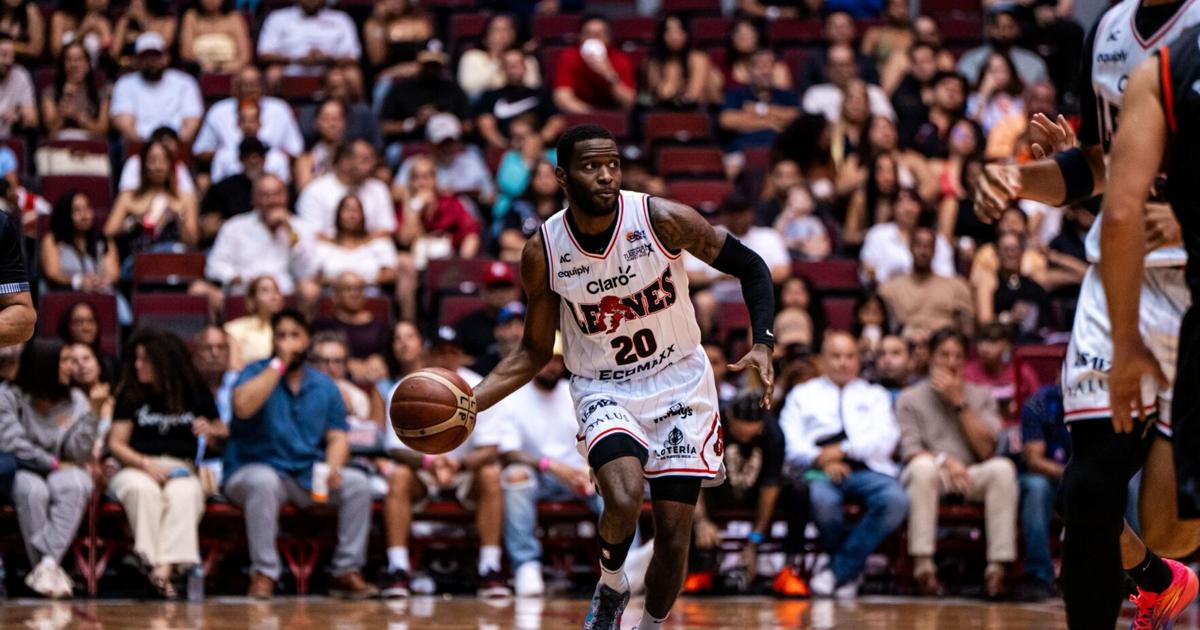 Los Leones vencen a los Atléticos y empatan en el cuarto puesto del Grupo B