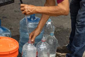 Imagen de la cobertura de: Fernando Abruña ofrecerá curso sobre cosecha de agua de lluvia en medio de la sequía