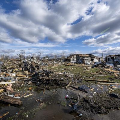 ACTUALIZA: Suben a 18 las muertes por los tornados en Estados Unidos