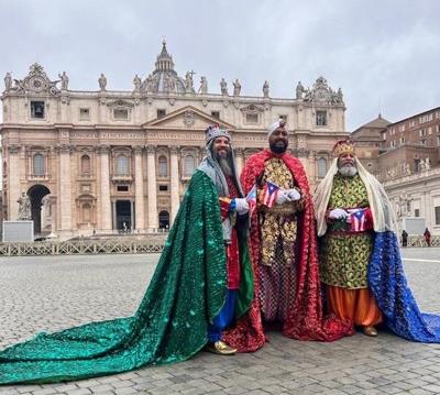 Reyes Magos se reúnen con el papa Francisco