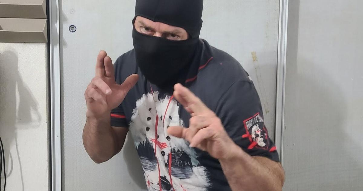 Policía busca a hombre acusado de vandalizar 16 palmas ornamentales en Corozal