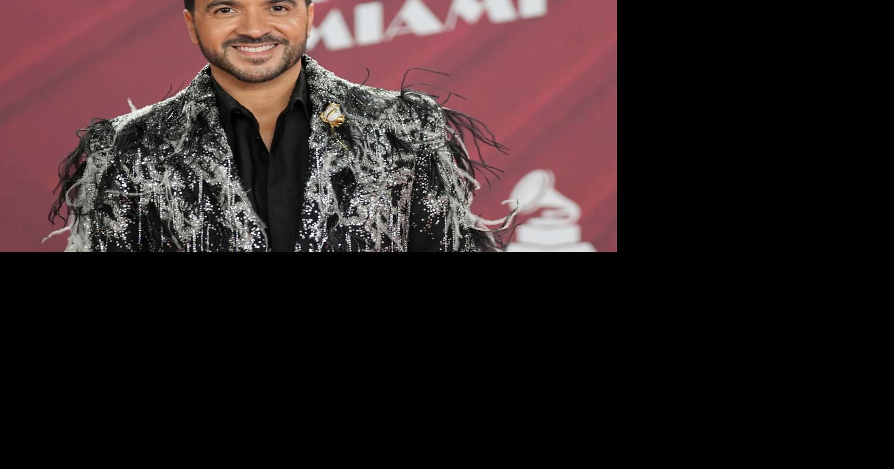 Luis Fonsi celebra que "Despacito" y "No Me Doy Por Vencido" entran al top 10 de Billboard