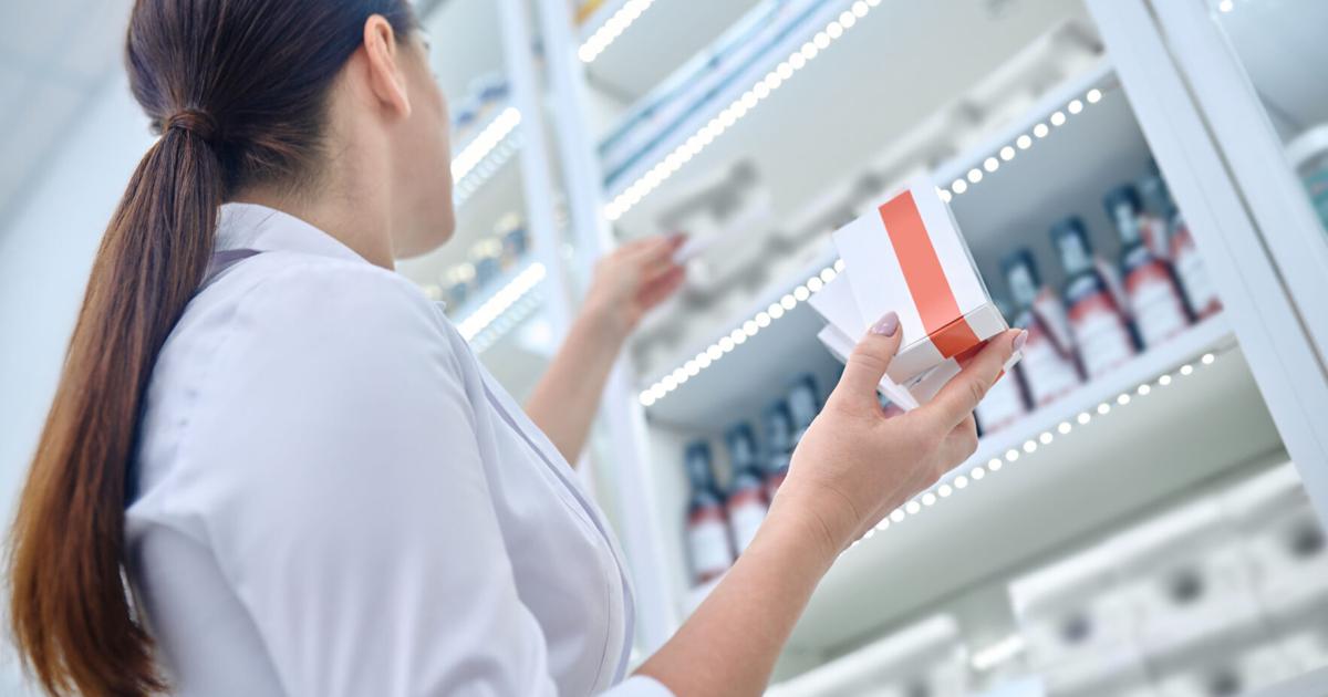 Reactivan intentos para regular a intermediarios de medicamentos