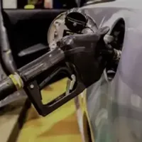 Analistas no descartan precio litro gasolina regular alcance $1.50
