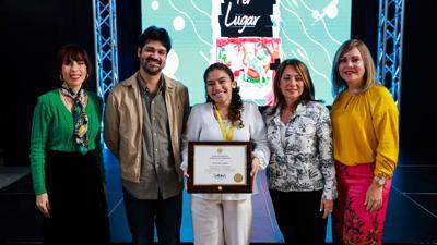 Estudiante de Yauco gana competencia de arte del Congreso