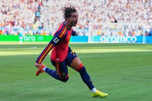 Imagen del artículo de El Vocero: PSG refuerza su ataque fichando al campeón mundial Ferran Torres procedente del Barcelona