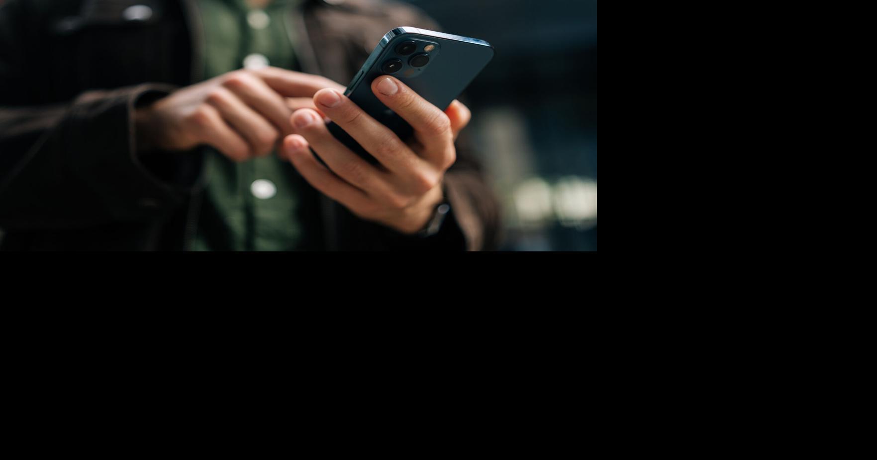 La víctima proporcionó su información bancaria tras seguir las instrucciones del estafador en línea