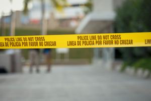 Imagen del artículo de El Vocero: Muere hombre tras ser baleado frente a un comercio en Ponce