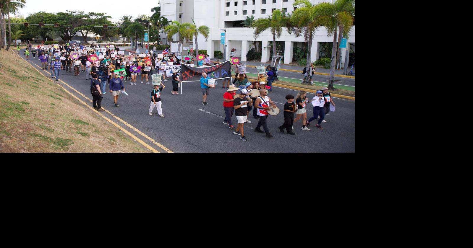 Cientos marchan en San Juan para exigir servicio estable de agua potable a la AAA
