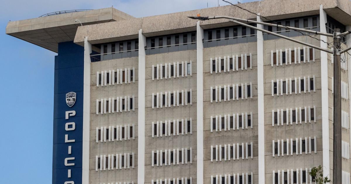 Falta de agua obliga a despachar empleados del Cuartel General de la Policía en Hato Rey