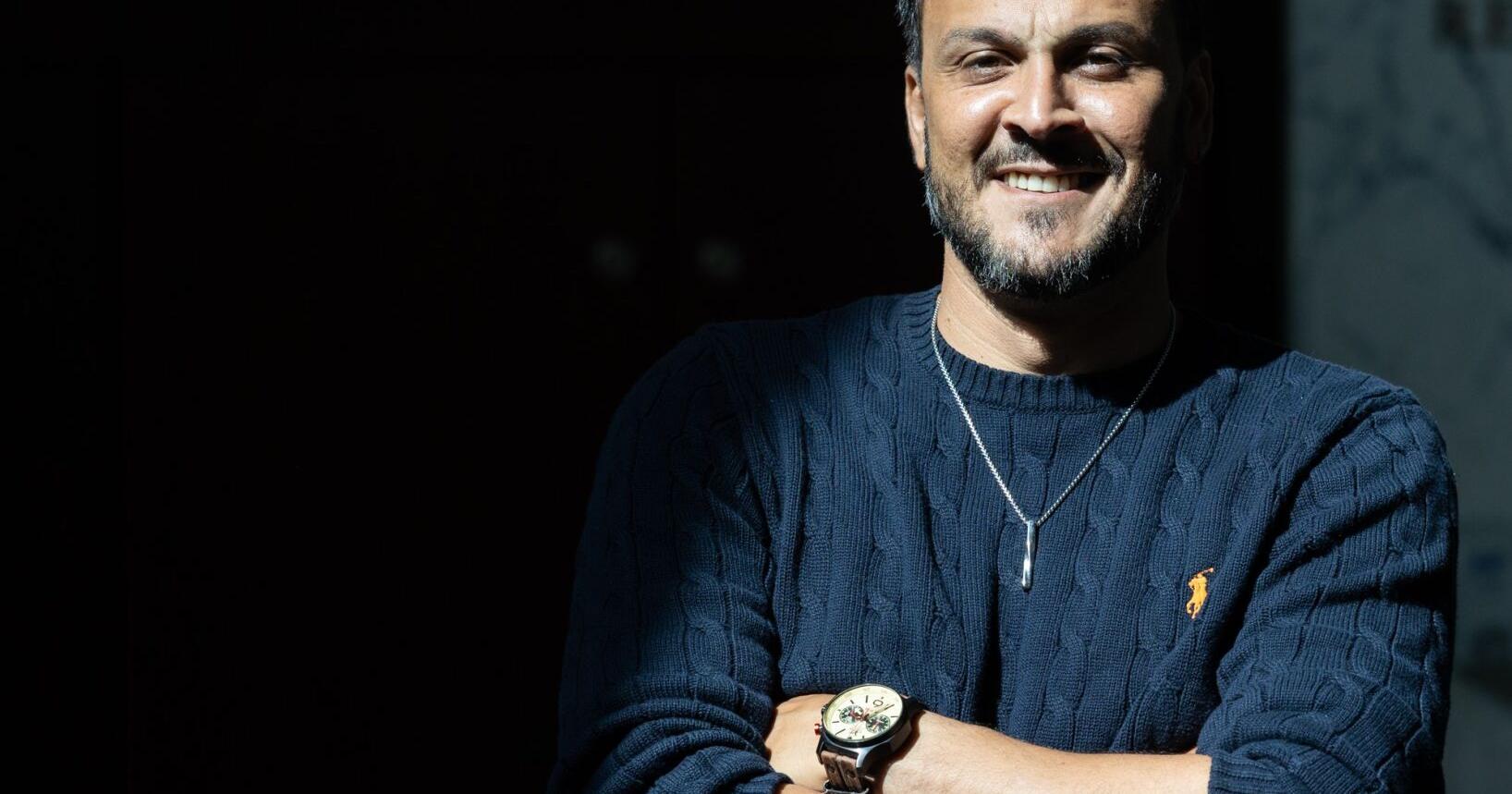 Francis Rosas regresa acompañado a la televisión - Vimarsana News