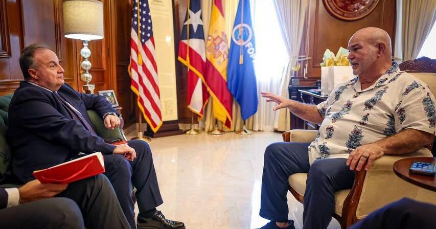 Johnny Méndez y cónsul de España exploran inversión, exportación y turismo en Puerto Rico