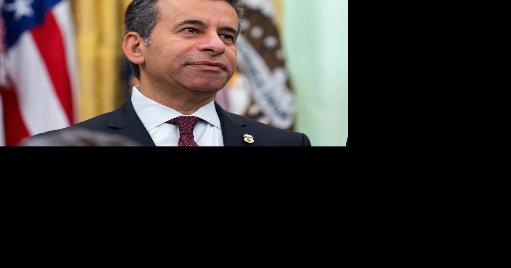 | Marty Makary deja el cargo después de poco más de un año al frente de la poderosa agencia reguladora de salud.