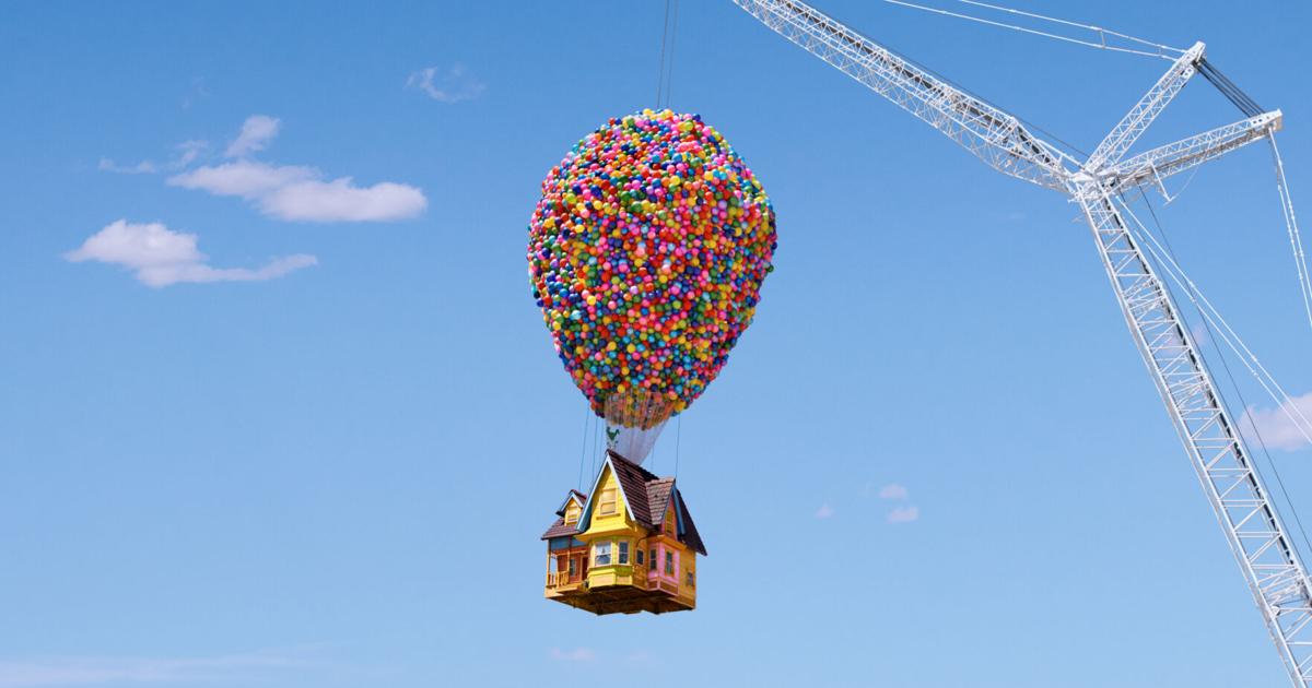 Airbnb guests can stay 'up' at home | Economy Airbnb guests can stay 'up' at home | Economy