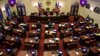 A votación en el Senado presupuesto enmendado para el nuevo año fiscal