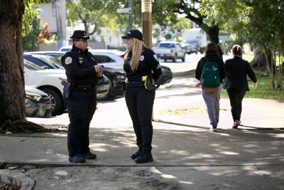 Buscan a menores que amenazaron con tirotear dos escuelas en San Juan