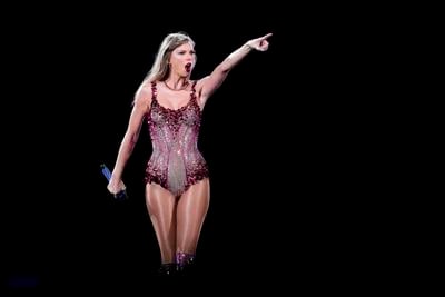 Taylor Swift llega acuerdo con Singapur