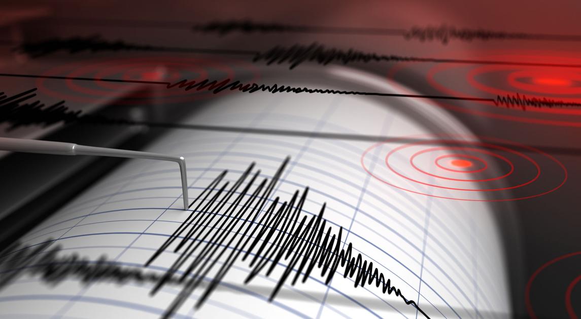 The 4.8 quake is recorded in the northeast of the island |  Present
