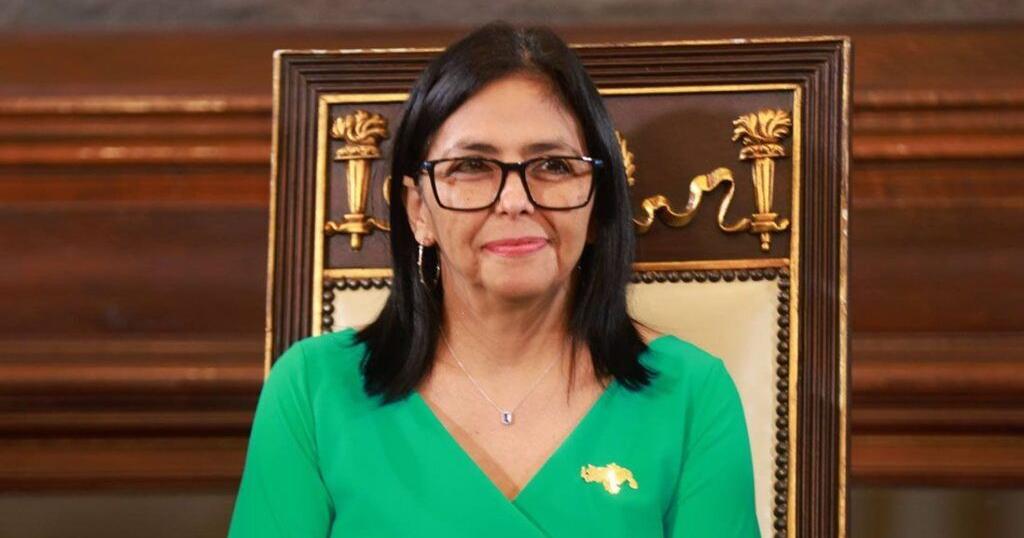 | La presidenta encargada de Venezuela reafirmó su respaldo al mandatario en medio de críticas a su gestión.
