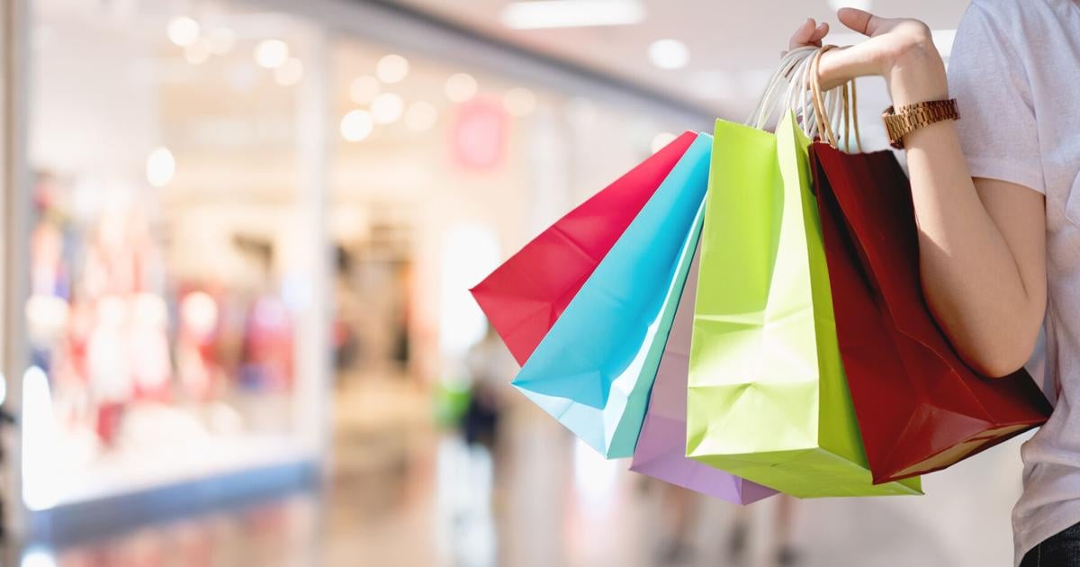 Centros comerciales, bancos y restaurantes: ¿qué estará abierto hasta el Domingo de Pascua?