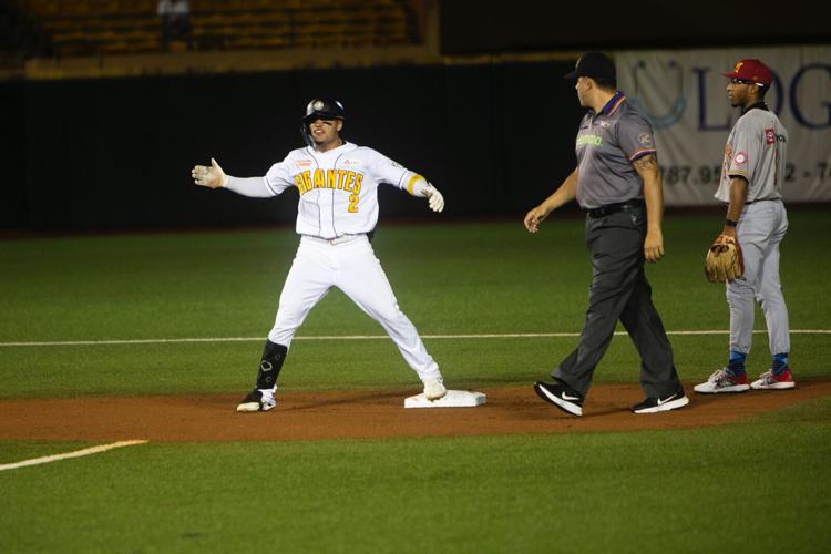 Decisive duel for the national baseball scepter