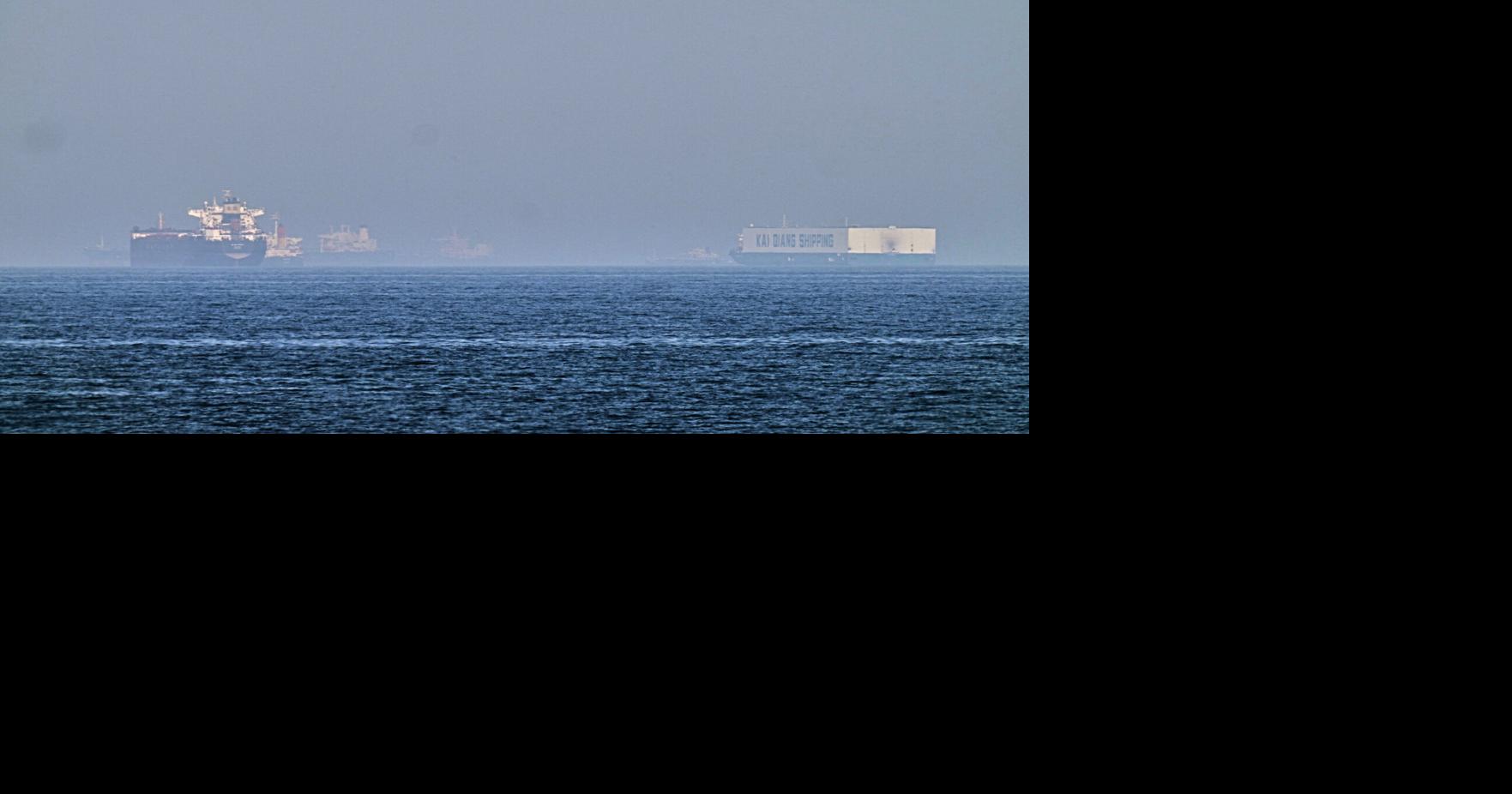 | Irán y Estados Unidos están intercambiando golpes mientras sus negociadores buscan un acuerdo para poner fin a los combates.
