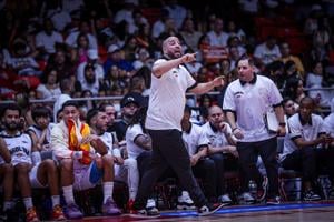 Imagen de la cobertura de: Cangrejeros de Santurce oficializan a Carlos González como su dirigente para 2027