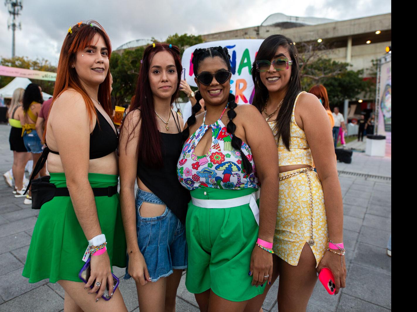 Los looks para cumplir con el código de vestimenta de conciertos de Karol G  – Metro Puerto Rico