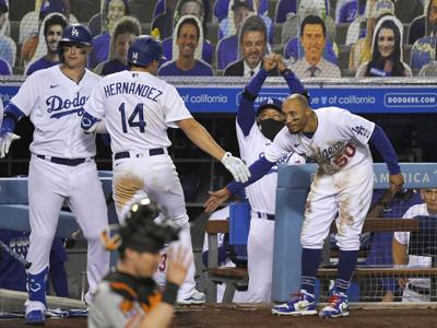 Sólido arranque de Kike Hernández en triunfo de los Dodgers