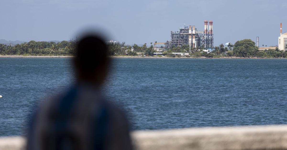 Genera PR propone plantas desalinizadoras en centrales San Juan y Palo Seco ante sequía