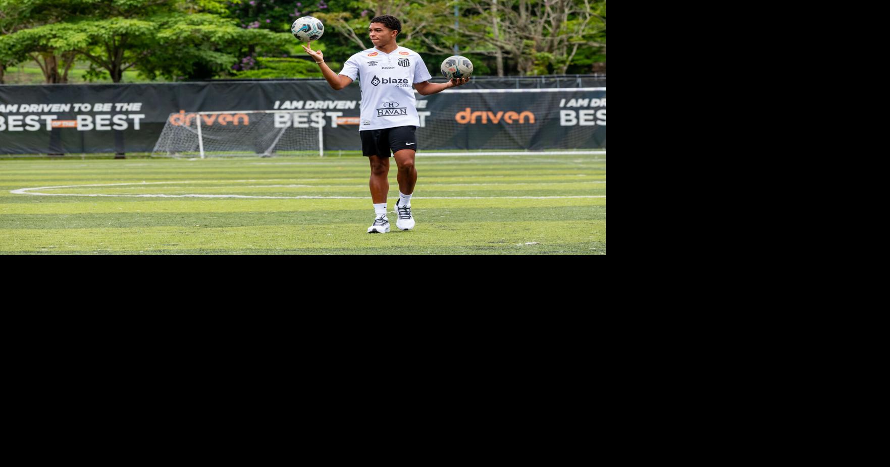 Eddiel Márquez ficha con el CF La Nucía en España para impulsar su carrera futbolística