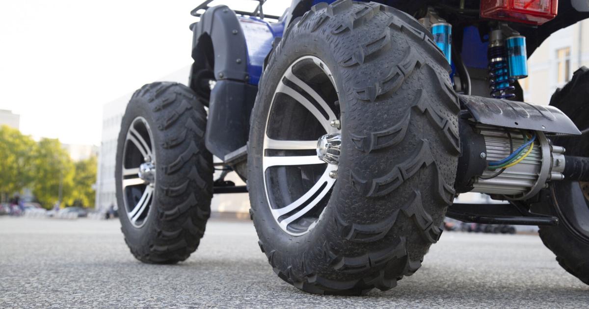 Radican cargos por maltrato de menores contra mujer que los transportó en four track sin protección en Canóvanas