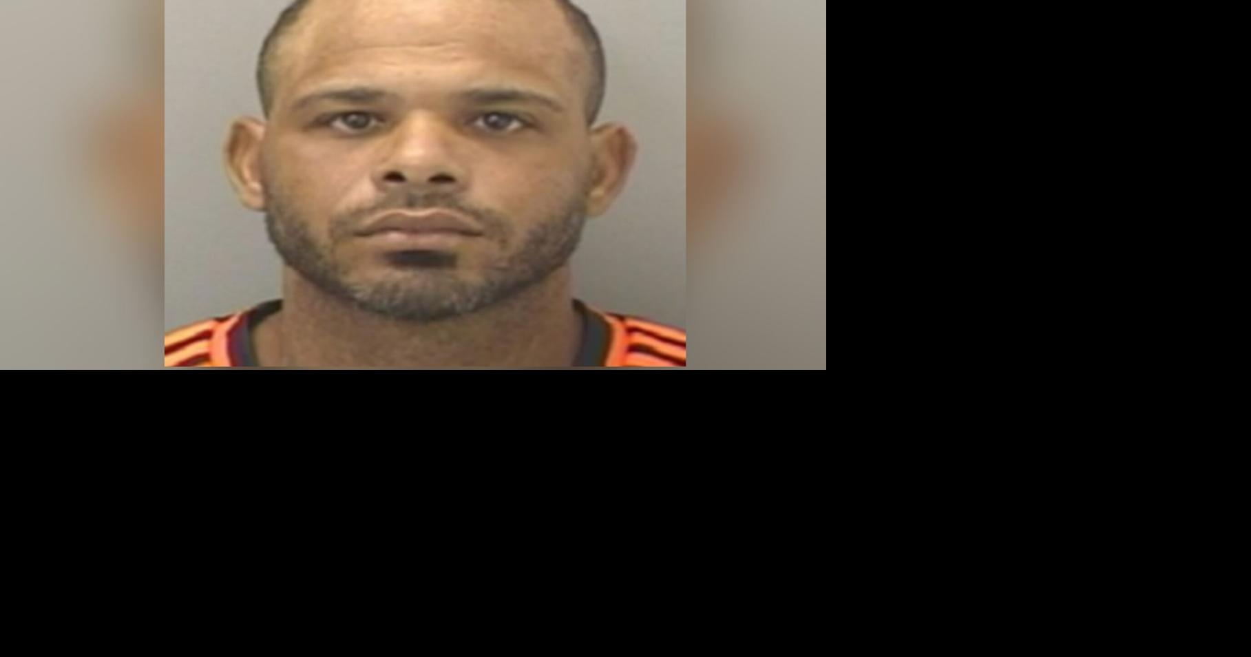Arrestan a hombre acusado de treparse al techo de casa de su expareja y amenazarla en San Juan