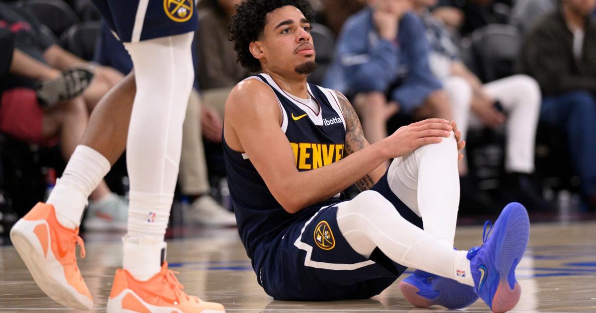 Julian Strawther sufre lesión en la rodilla izquierda en partido de pretemporada de Denver