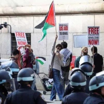 Van 300 detenidos por protestas a favor de Palestina en Universidad de Columbia