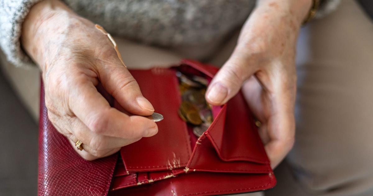 Propuesta de aumento a pensiones choca con Plan de Ajuste de la Deuda