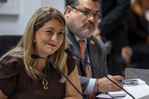 Imagen del artículo de El Vocero: Demandan a Familia por impago de renta en oficina de Arecibo