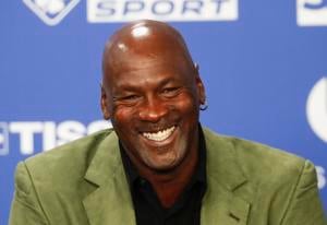 Imagen de la cobertura de: Michael Jordan dona $10 millones a la Facultad de Trabajo Social de la UNC en honor a su madre