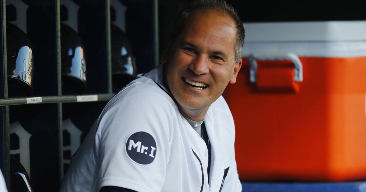 Senadores de San Juan incorporan al exgrandesligas Omar Vizquel como coach asistente