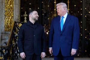 Imagen del artículo de El Vocero: Rusia y Ucrania intercambian ataques mortales antes de reunión de Zelenskyy con Trump