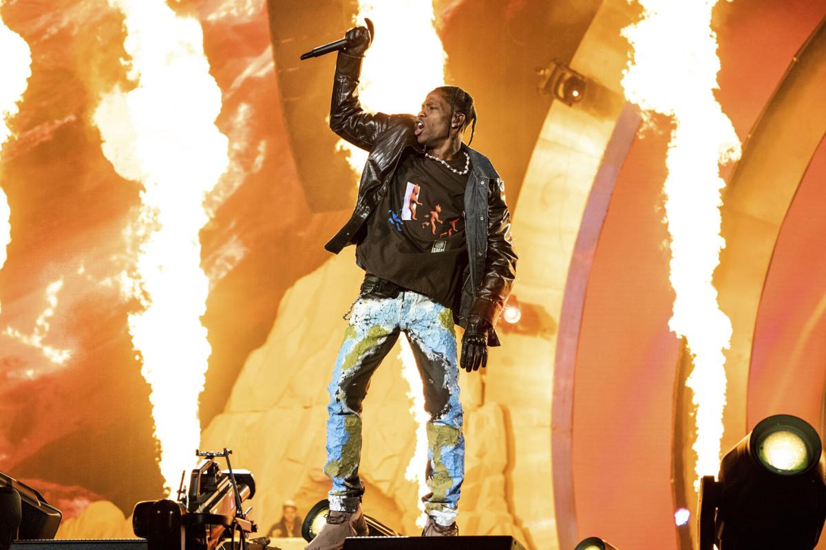 Consternado Travis Scott por la avalancha humana que dejó ocho muertos y varios heridos durante su concierto 61866b2ef19f7.image