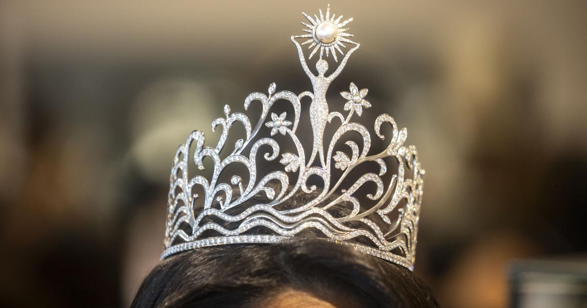Candidatas de Miss Universe Puerto Rico deslumbran en la Gala de las Reinas en Dorado
