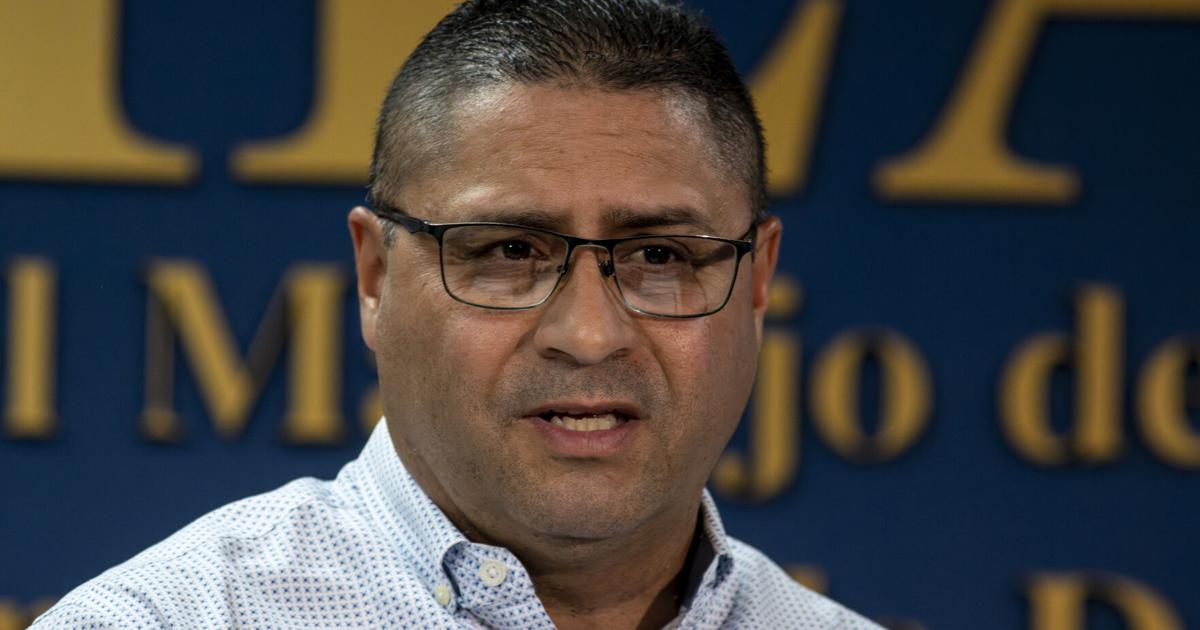 Exempleada acusa al alcalde de Naranjito de presunto hostigamiento sexual
