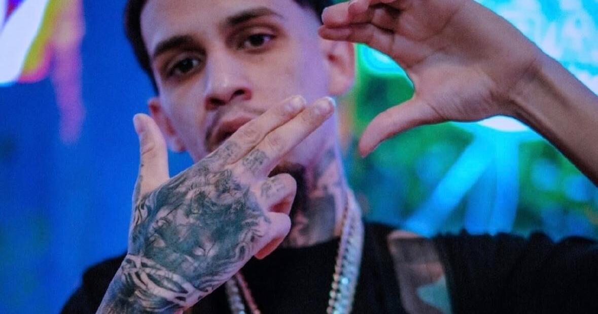 Lo vinculan a "Los Viraos": Federales asumen custodia del cantante de música urbana Chal 777