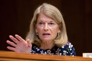 Imagen del artículo de El Vocero: Senadora republicana votará en contra de Todd Blanche como secretario de Justicia de Trump