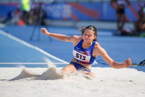 Imagen del artículo de El Vocero: Fabiola Declet celebra un debut de bronce en el heptatlón: “Ha sido un orgullo ”