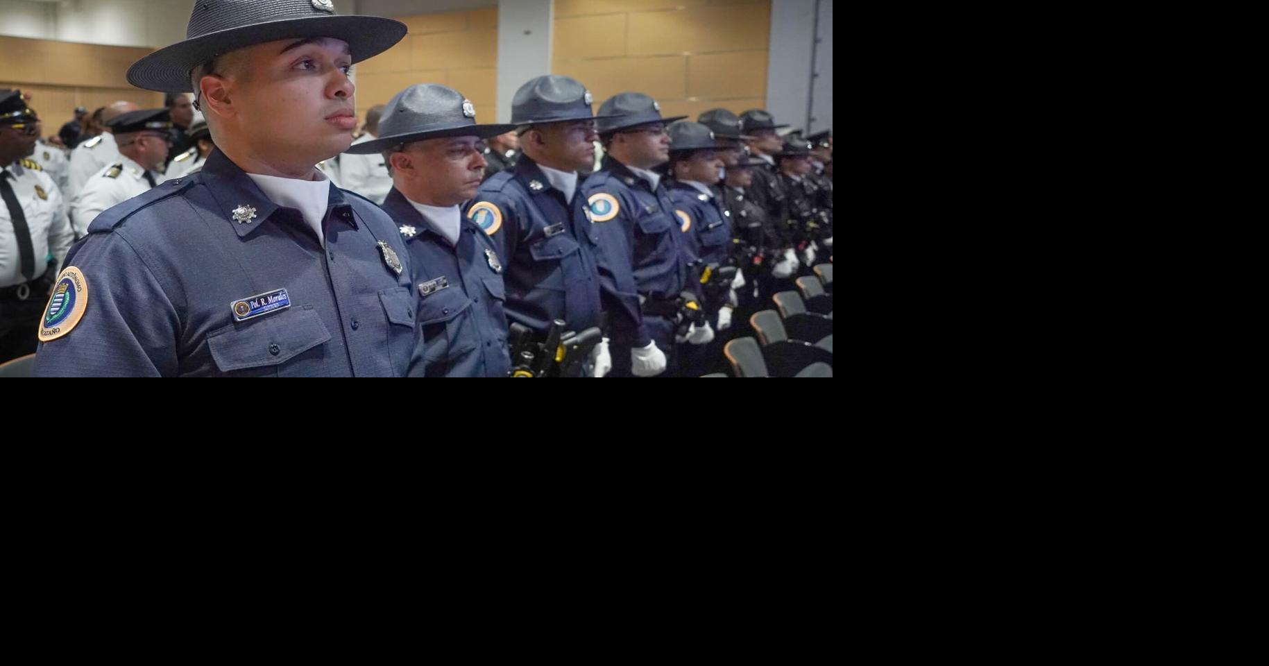 Cataño gradúa 17 nuevos policías municipales tras primera academia en 20 años