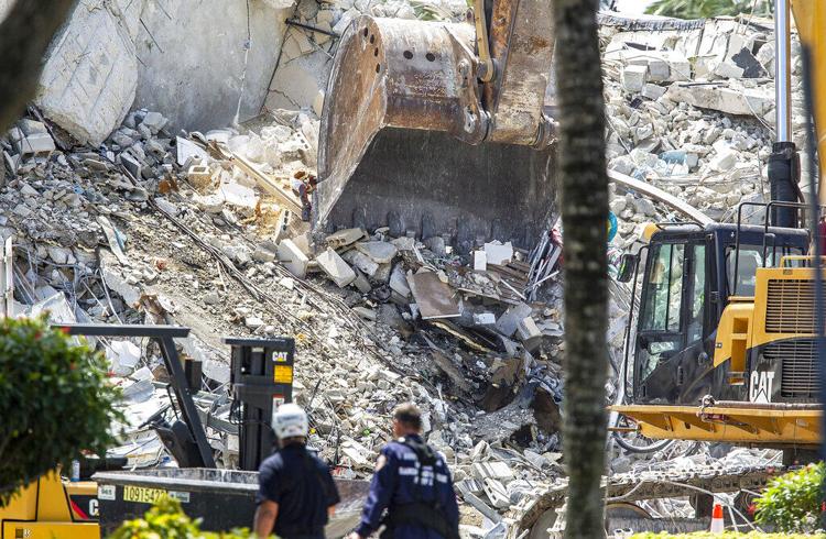 Ya son 86 los fallecidos por el colapso del edificio en Miami 60e9b092bce4e.image