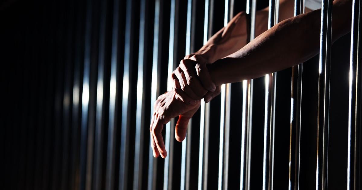 Antecedentes penales limitan oportunidades laborales para ex reclusos